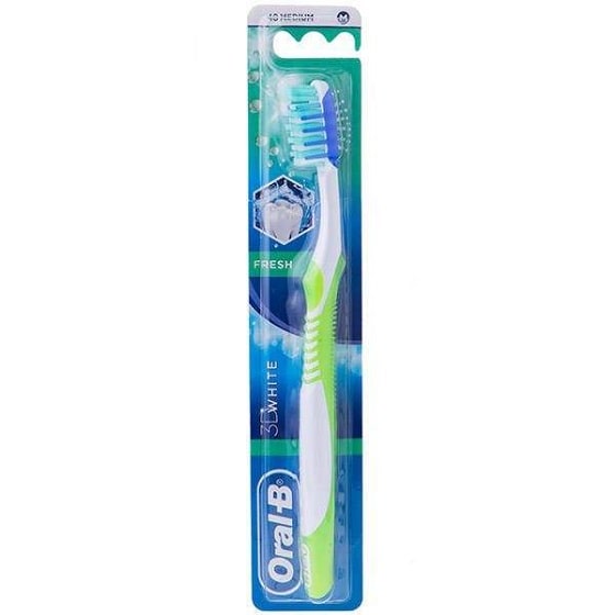 برند مسواک اورال-بی مدل Advantage 3D white Fresh با برس متوسط