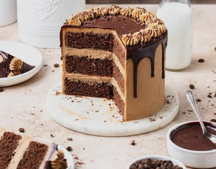 طرز تهیه کیک نسکافه ای شکلاتی